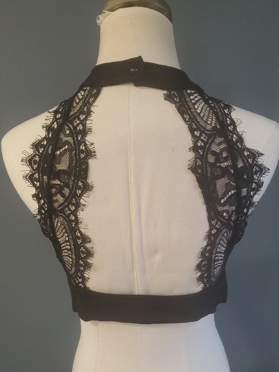 Lulus Tops - Lulu's Black Crop Top Size L